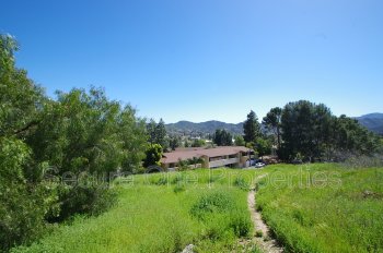 Thousand Oaks END-UNIT Townhome with Spectacular Views! property image