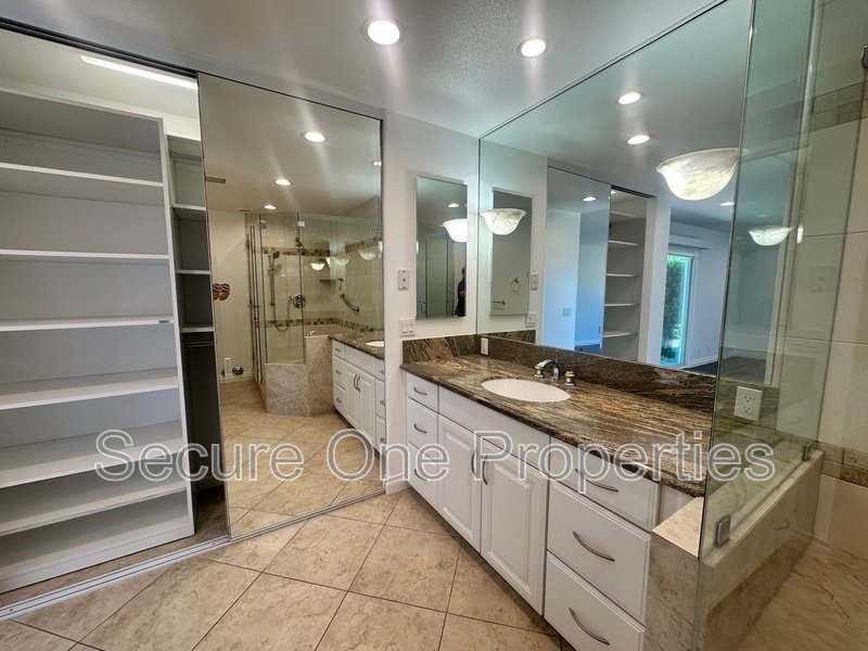 Stunning Thousand Oaks Pool Home with Panoramic Mountain Views! property image