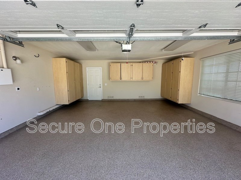 Stunning Thousand Oaks Pool Home with Panoramic Mountain Views! property image
