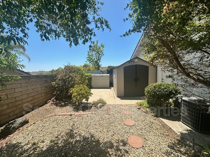 Stunning Thousand Oaks Pool Home with Panoramic Mountain Views! property image