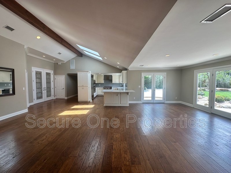 Beautifully Remodeled Thousand Oaks Single Story! property image