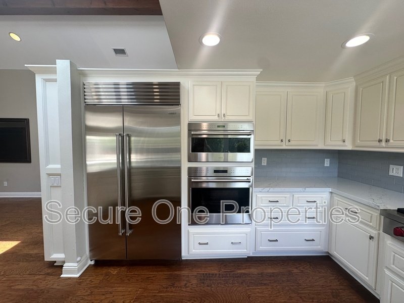 Beautifully Remodeled Thousand Oaks Single Story! property image