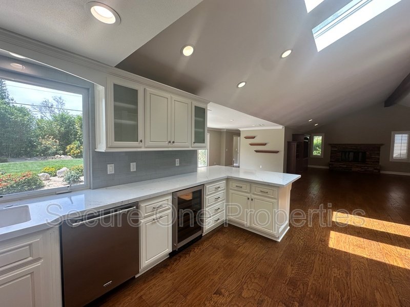 Beautifully Remodeled Thousand Oaks Single Story! property image
