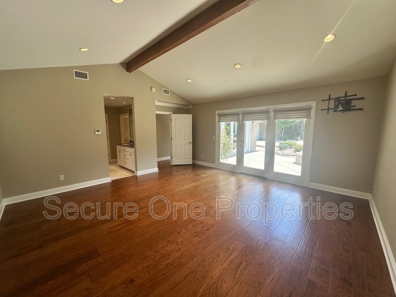 Beautifully Remodeled Thousand Oaks Single Story! property image