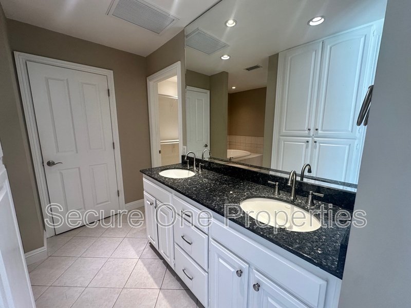 Beautifully Remodeled Thousand Oaks Single Story! property image
