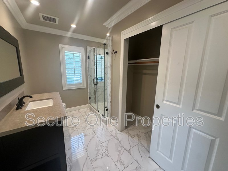 Beautifully Remodeled Thousand Oaks Single Story! property image