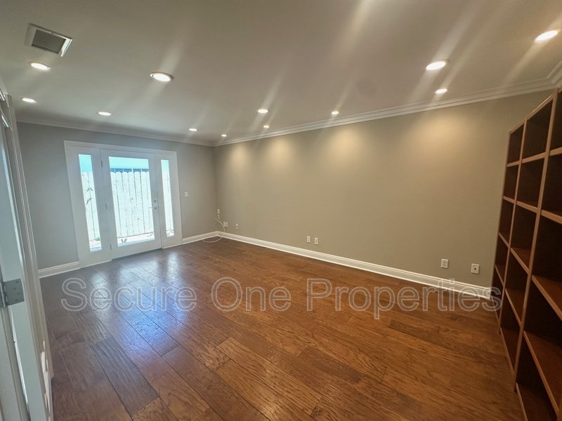 Beautifully Remodeled Thousand Oaks Single Story! property image