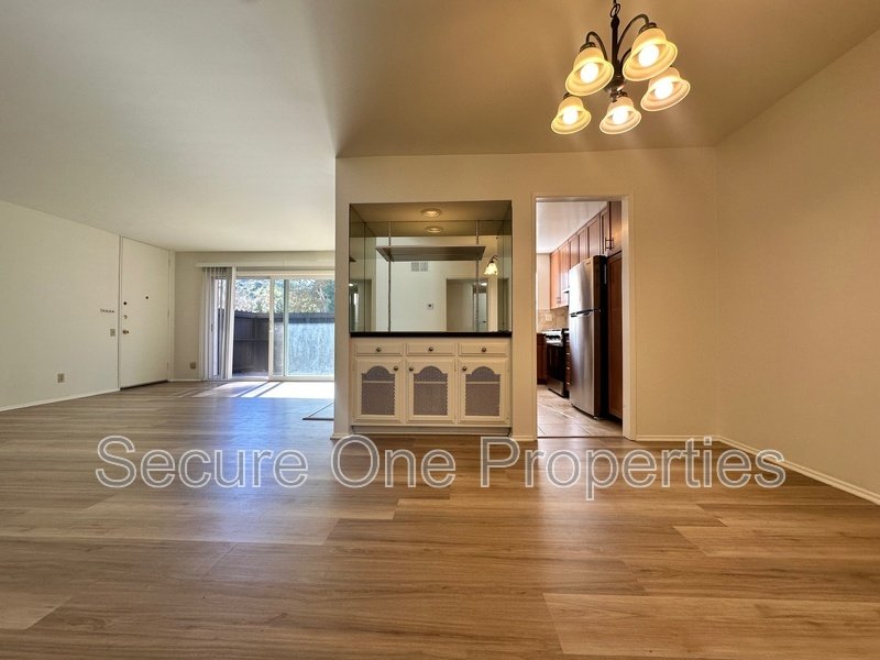 Beautifully updated Westlake Village Condo! property image