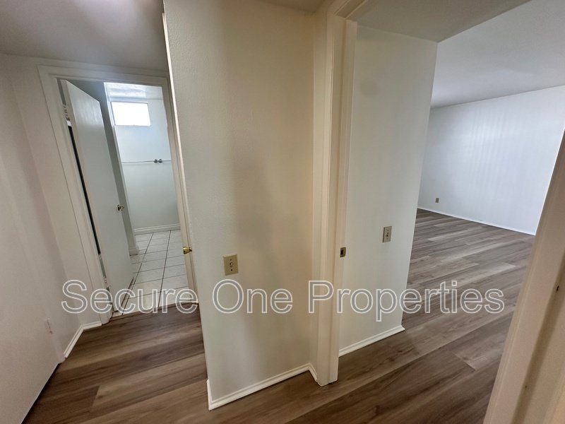 Beautifully updated Westlake Village Condo! property image