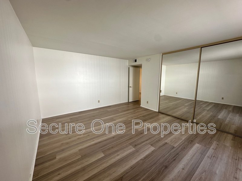 Beautifully updated Westlake Village Condo! property image