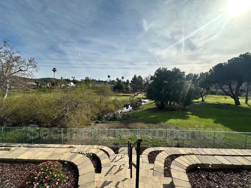 Westlake Village Home with 4 bedrooms and Stunning views! property image