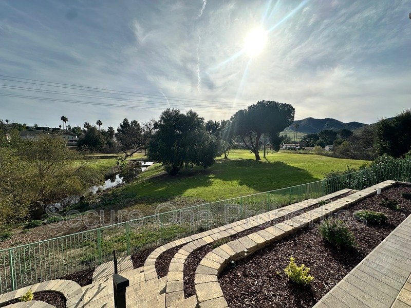 Westlake Village Home with 4 bedrooms and Stunning views! property image