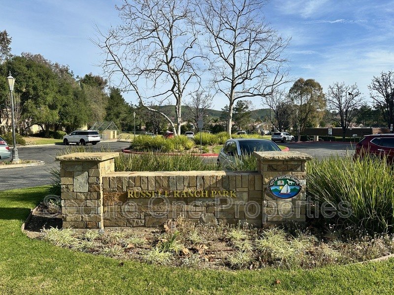 Westlake Village Home with 4 bedrooms and Stunning views! property image