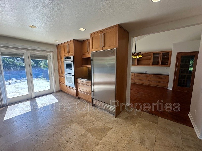 Gorgeous Lynn Ranch Single Story Home with Resort-like Backyard! property image