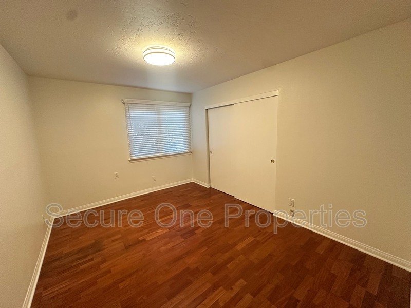 Gorgeous Lynn Ranch Single Story Home with Resort-like Backyard! property image