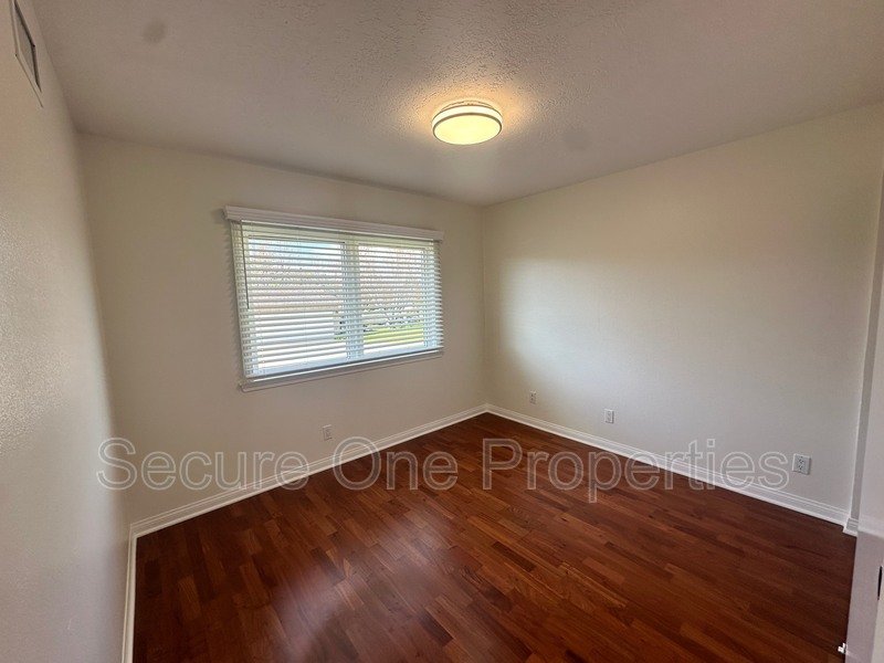 Gorgeous Lynn Ranch Single Story Home with Resort-like Backyard! property image