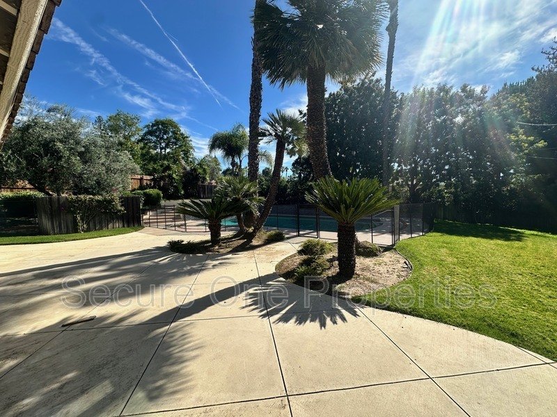 Gorgeous Lynn Ranch Single Story Home with Resort-like Backyard! property image