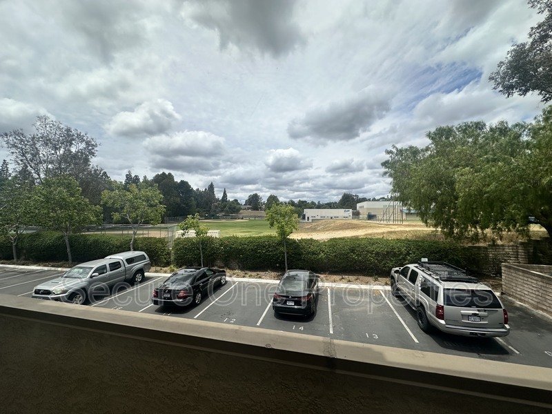 Beautiful Upper Level, Corner Unit Condo! property image