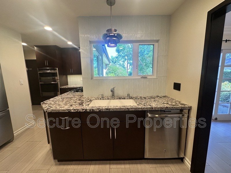 Stunning Woodland Hills Pool Home! property image