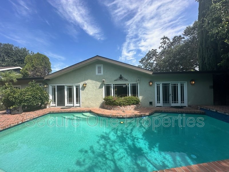 Stunning Woodland Hills Pool Home! property image