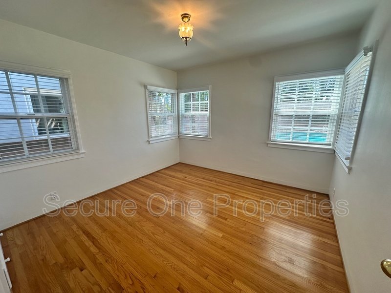 Gorgeous Pool home in Burbank's Rancho Neighborhood! property image