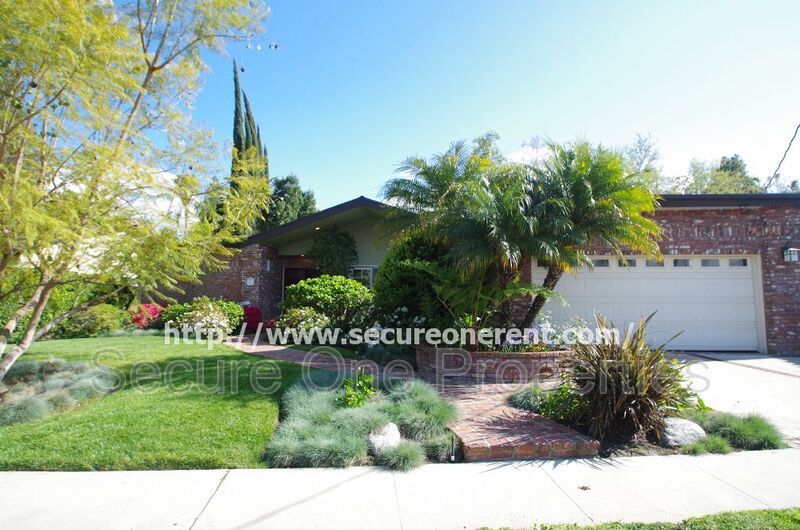 Stunning Woodland Hills Pool Home! property image